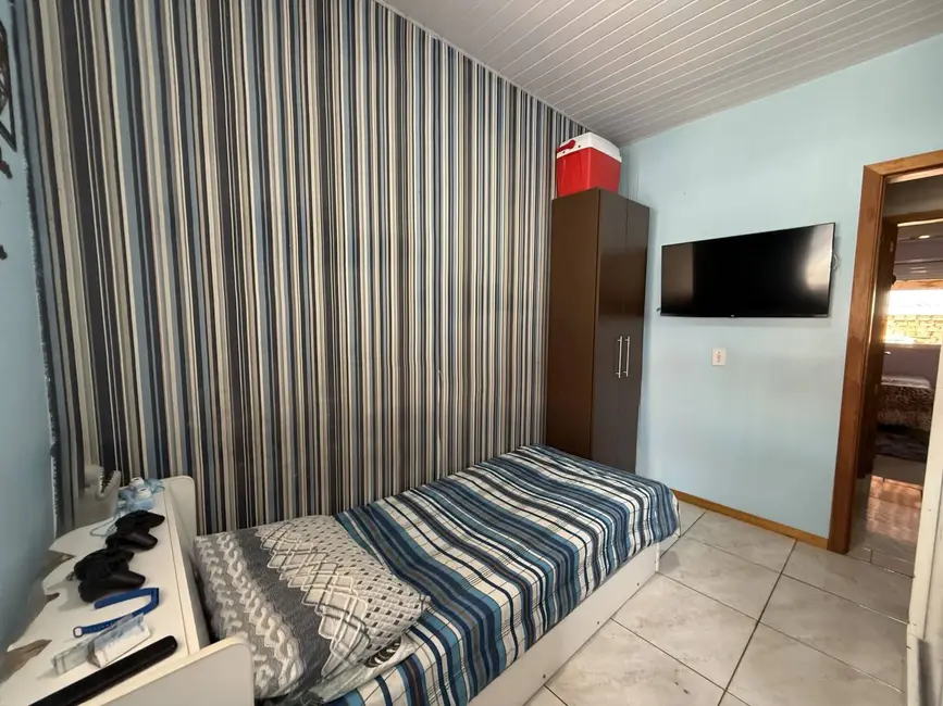 Foto 9 de Casa com 2 quartos à venda, 90m2 em Lomba da Palmeira, Sapucaia Do Sul - RS