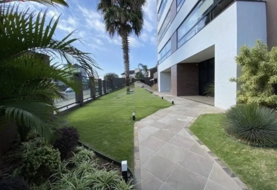 Apartamento com 3 quartos à venda, 180m2 em Centro, Esteio - RS - imagem 3 Foto 3 de Apartamento com 3 quartos à venda, 180m2 em Centro, Esteio - RS