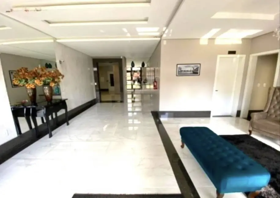 Apartamento com 3 quartos à venda, 180m2 em Centro, Esteio - RS - imagem 8 Foto 8 de Apartamento com 3 quartos à venda, 180m2 em Centro, Esteio - RS