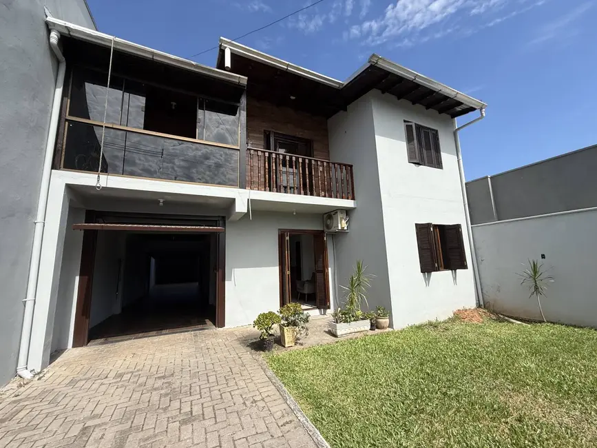 Foto 2 de Casa com 3 quartos à venda, 260m2 em Capão da Cruz, Sapucaia Do Sul - RS