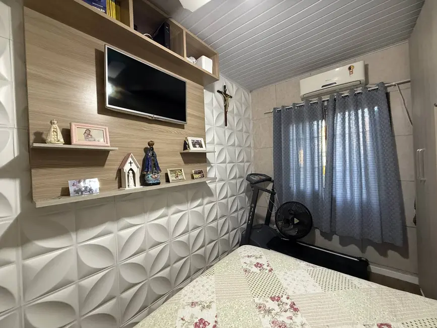 Foto 3 de Casa com 2 quartos à venda, 65m2 em Pasqualini, Sapucaia Do Sul - RS
