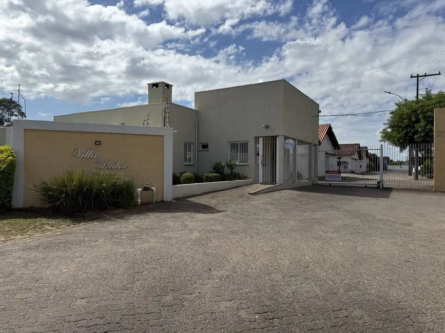 Foto 1 de Casa com 3 quartos à venda, 124m2 em Olaria, Canoas - RS