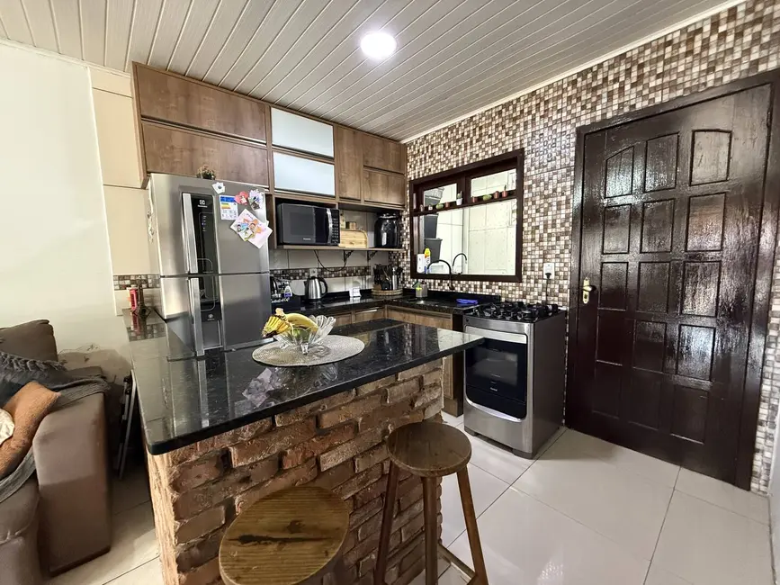 Foto 2 de Casa com 2 quartos à venda, 64m2 em Pasqualini, Sapucaia Do Sul - RS