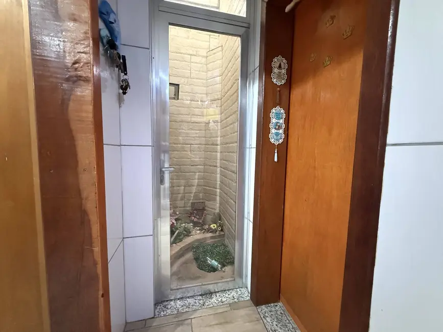 Foto 9 de Casa com 3 quartos à venda, 105m2 em Lomba da Palmeira, Sapucaia Do Sul - RS