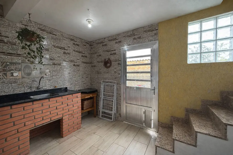 Foto 7 de Casa com 3 quartos à venda, 105m2 em Lomba da Palmeira, Sapucaia Do Sul - RS