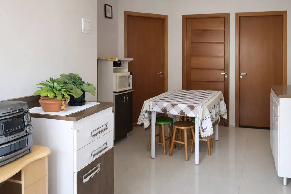 Foto 5 de Casa com 2 quartos à venda, 42m2 em Vargas, Sapucaia Do Sul - RS