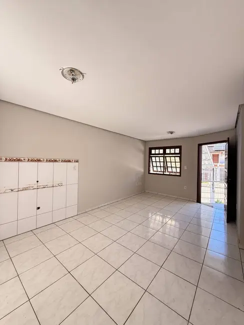 Casa com 3 quartos à venda, 88m2 em Vargas, Sapucaia Do Sul - RS - imagem 9 Foto 9 de Casa com 3 quartos à venda, 88m2 em Vargas, Sapucaia Do Sul - RS