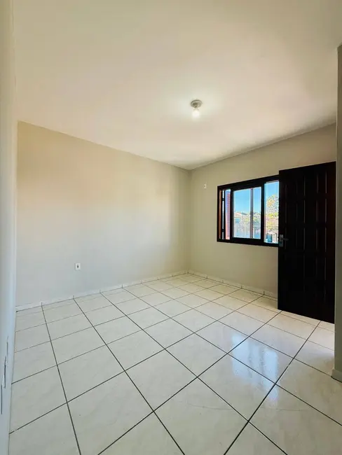 Casa com 3 quartos à venda, 88m2 em Vargas, Sapucaia Do Sul - RS - imagem 6 Foto 6 de Casa com 3 quartos à venda, 88m2 em Vargas, Sapucaia Do Sul - RS