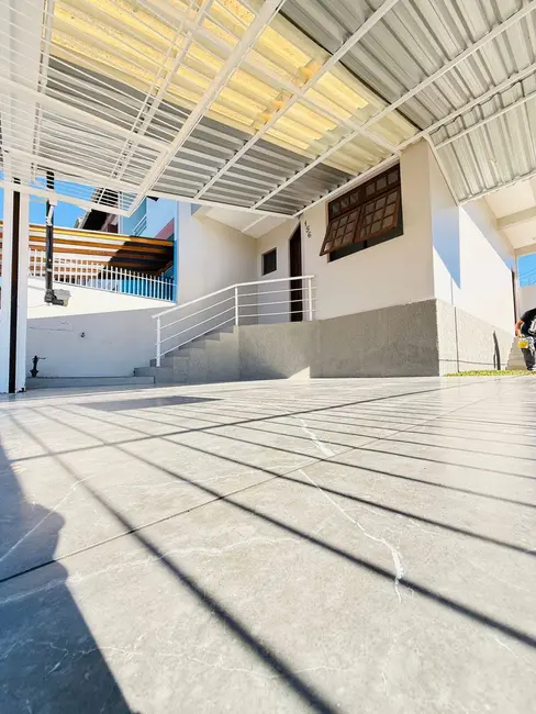 Casa com 3 quartos à venda, 88m2 em Vargas, Sapucaia Do Sul - RS - imagem 2 Foto 2 de Casa com 3 quartos à venda, 88m2 em Vargas, Sapucaia Do Sul - RS