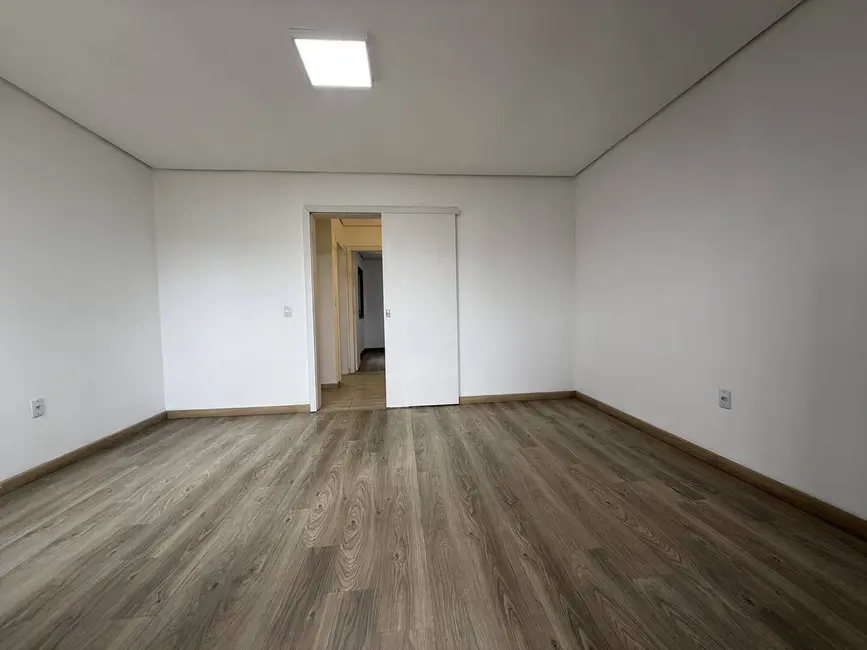 Foto 3 de Casa com 2 quartos à venda, 90m2 em Primor, Sapucaia Do Sul - RS