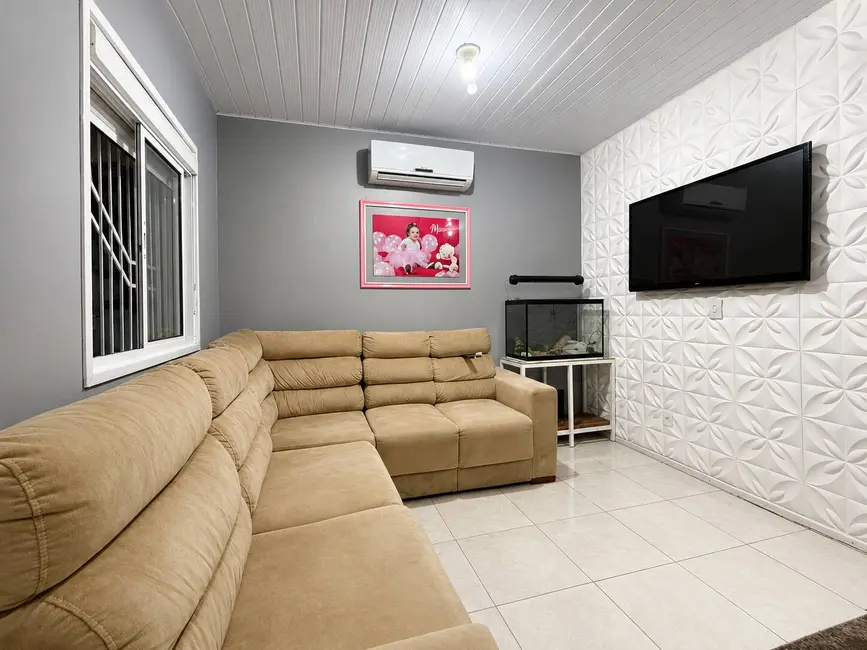 Foto 7 de Casa com 2 quartos à venda, 100m2 em Lomba da Palmeira, Sapucaia Do Sul - RS