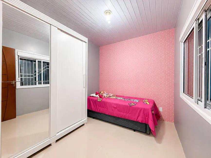 Foto 8 de Casa com 2 quartos à venda, 100m2 em Lomba da Palmeira, Sapucaia Do Sul - RS