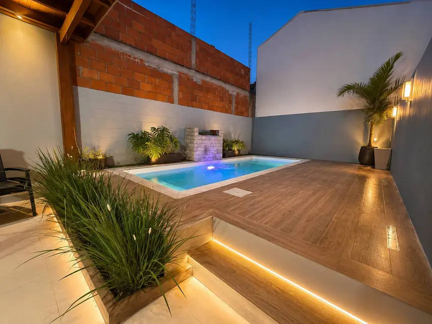 Foto 2 de Casa com 2 quartos à venda, 100m2 em Lomba da Palmeira, Sapucaia Do Sul - RS