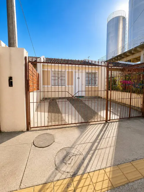 Foto 8 de Casa com 2 quartos à venda, 40m2 em Três Marias, Esteio - RS