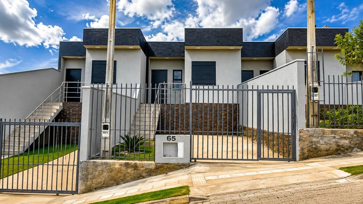 Foto 1 de Casa com 2 quartos à venda, 54m2 em Vargas, Sapucaia Do Sul - RS