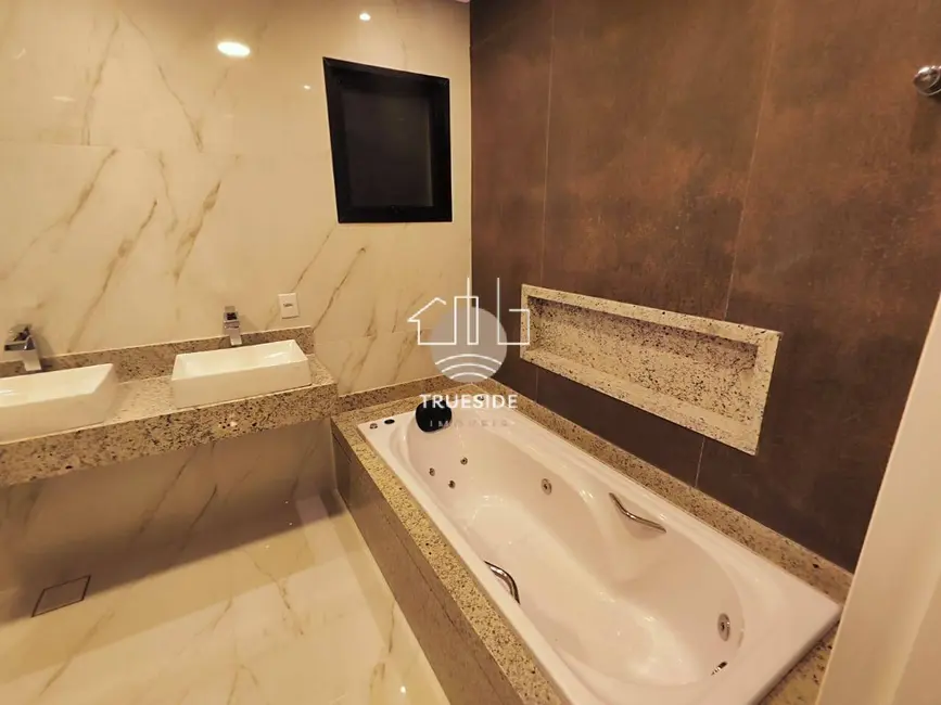 Foto 8 de Casa com 4 quartos à venda, 270m2 em Vargem Pequena, Rio De Janeiro - RJ