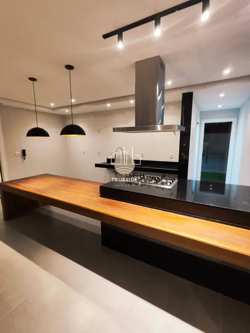 Foto 3 de Casa com 4 quartos à venda, 270m2 em Vargem Pequena, Rio De Janeiro - RJ