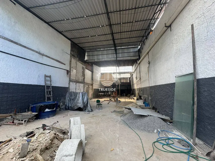 Armazém / Galpão para alugar, 350m2 em Rio De Janeiro - RJ - imagem 7 Foto 7 de Armazém / Galpão para alugar, 350m2 em Rio De Janeiro - RJ