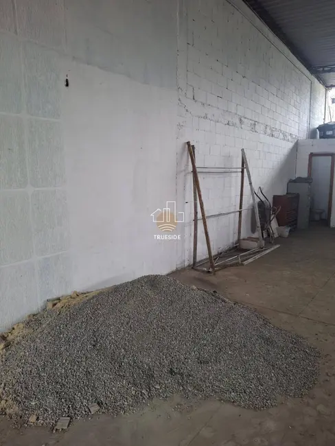 Foto 3 de Armazém / Galpão para alugar, 240m2 em Tanque, Rio De Janeiro - RJ