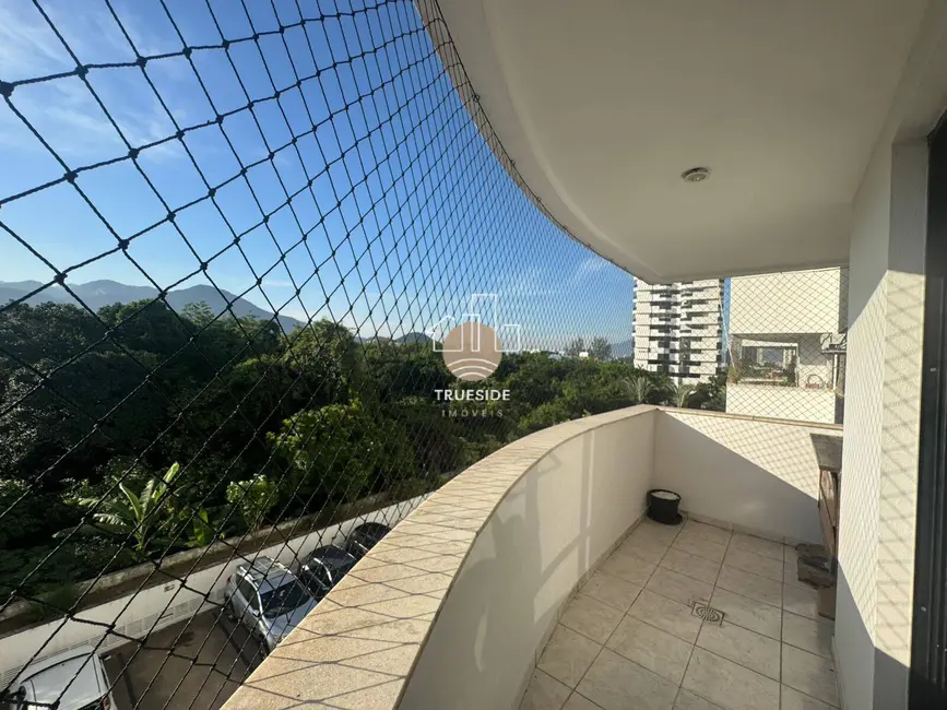 Foto 2 de Apartamento com 2 quartos à venda em Barra da Tijuca, Rio De Janeiro - RJ