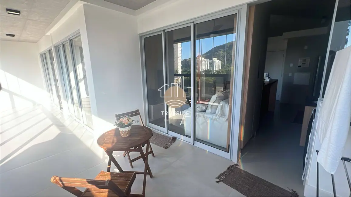 Apartamento com 2 quartos à venda, 81m2 em Recreio dos Bandeirantes, Rio De Janeiro - RJ - imagem 8 Foto 8 de Apartamento com 2 quartos à venda, 81m2 em Recreio dos Bandeirantes, Rio De Janeiro - RJ