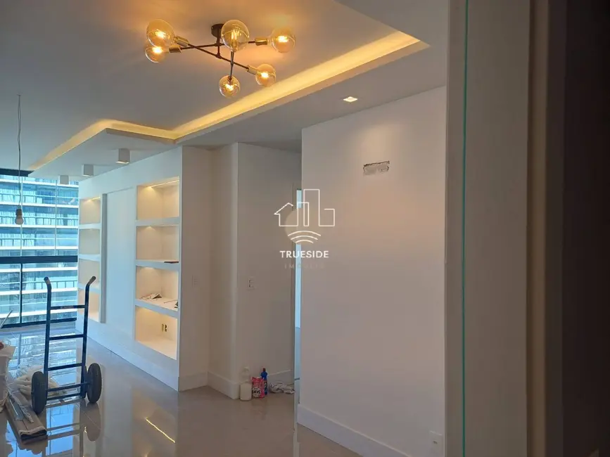 Apartamento com 2 quartos para alugar em Recreio dos Bandeirantes, Rio De Janeiro - RJ - imagem 1 Foto 1 de Apartamento com 2 quartos para alugar em Recreio dos Bandeirantes, Rio De Janeiro - RJ