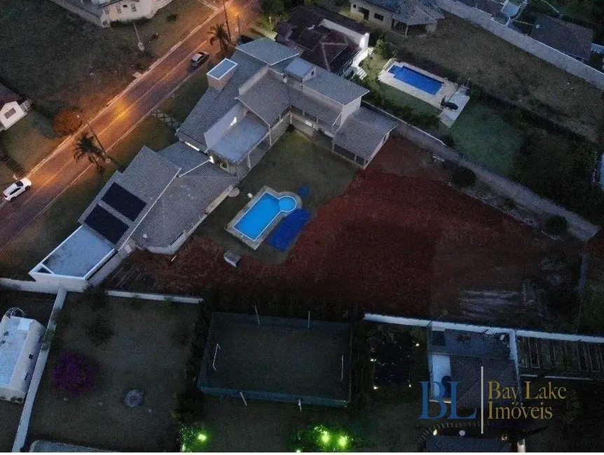 Casa de Condomínio com 8 quartos à venda, 680m2 em Tanque, Atibaia - SP - imagem 4 Foto 4 de Casa de Condomínio com 8 quartos à venda, 680m2 em Tanque, Atibaia - SP