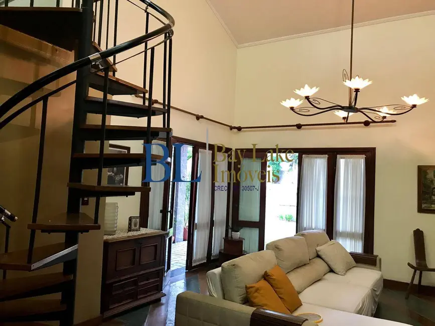 Foto 5 de Casa de Condomínio com 6 quartos à venda, 700m2 em Vila Pedroso, Aruja - SP