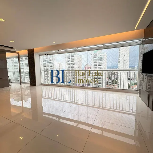 Apartamento com 4 quartos à venda, 202m2 em Mooca, São Paulo - SP - imagem 3 Foto 3 de Apartamento com 4 quartos à venda, 202m2 em Mooca, São Paulo - SP