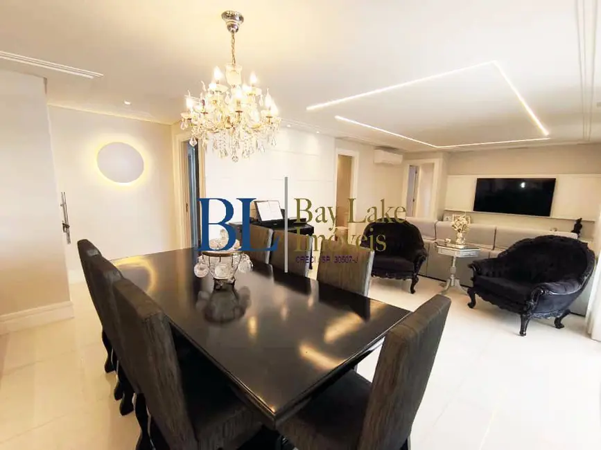 Apartamento com 3 quartos à venda, 152m2 em Tatuapé, São Paulo - SP - imagem 1 Foto 1 de Apartamento com 3 quartos à venda, 152m2 em Tatuapé, São Paulo - SP
