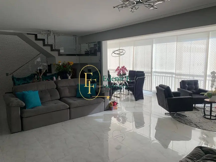 Apartamento com 3 quartos à venda, 225m2 em Mooca, São Paulo - SP - imagem 2 Foto 2 de Apartamento com 3 quartos à venda, 225m2 em Mooca, São Paulo - SP