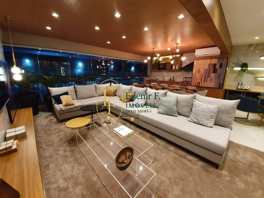 Apartamento com 3 quartos à venda, 159m2 em Mooca, São Paulo - SP - imagem 1 Foto 1 de Apartamento com 3 quartos à venda, 159m2 em Mooca, São Paulo - SP