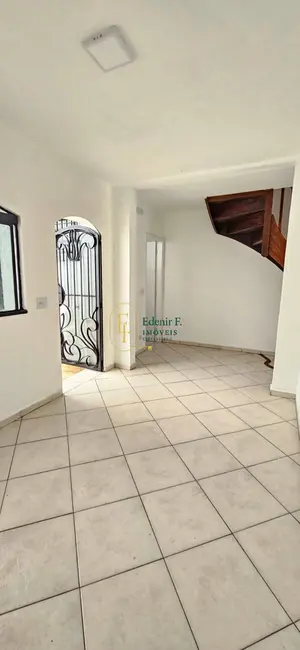 Sobrado com 2 quartos à venda, 100m2 em Mooca, São Paulo - SP - imagem 1 Foto 1 de Sobrado com 2 quartos à venda, 100m2 em Mooca, São Paulo - SP