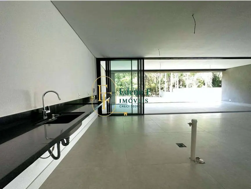 Casa de Condomínio com 4 quartos à venda, 943m2 em São Paulo - SP - imagem 5 Foto 5 de Casa de Condomínio com 4 quartos à venda, 943m2 em São Paulo - SP