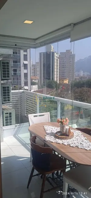 Foto 2 de Apartamento com 2 quartos à venda, 74m2 em Gonzaga, Santos - SP