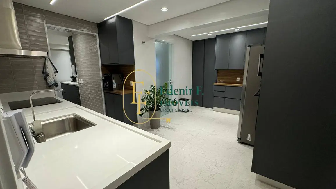 Foto 4 de Apartamento com 3 quartos à venda, 165m2 em Tatuapé, São Paulo - SP