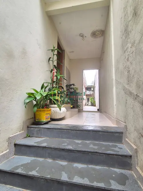 Casa com 5 quartos à venda, 160m2 em Mooca, São Paulo - SP - imagem 1 Foto 1 de Casa com 5 quartos à venda, 160m2 em Mooca, São Paulo - SP