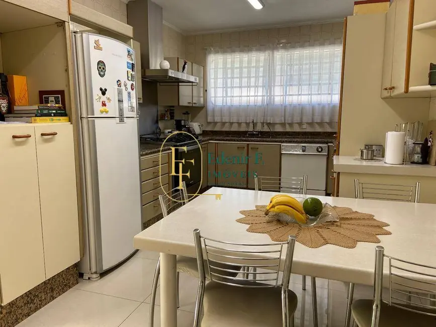 Sobrado com 3 quartos à venda, 170m2 em Vila Oratório, São Paulo - SP - imagem 4 Foto 4 de Sobrado com 3 quartos à venda, 170m2 em Vila Oratório, São Paulo - SP