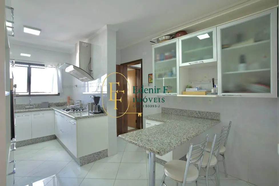 Foto 9 de Apartamento com 4 quartos à venda, 122m2 em Tatuapé, São Paulo - SP