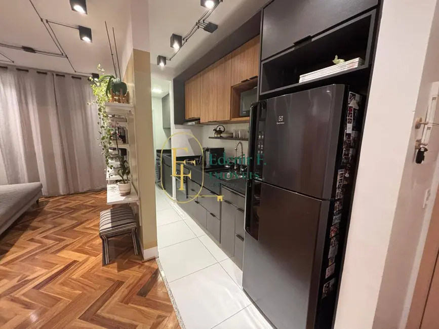 Foto 4 de Apartamento com 2 quartos à venda, 67m2 em Aruja - SP