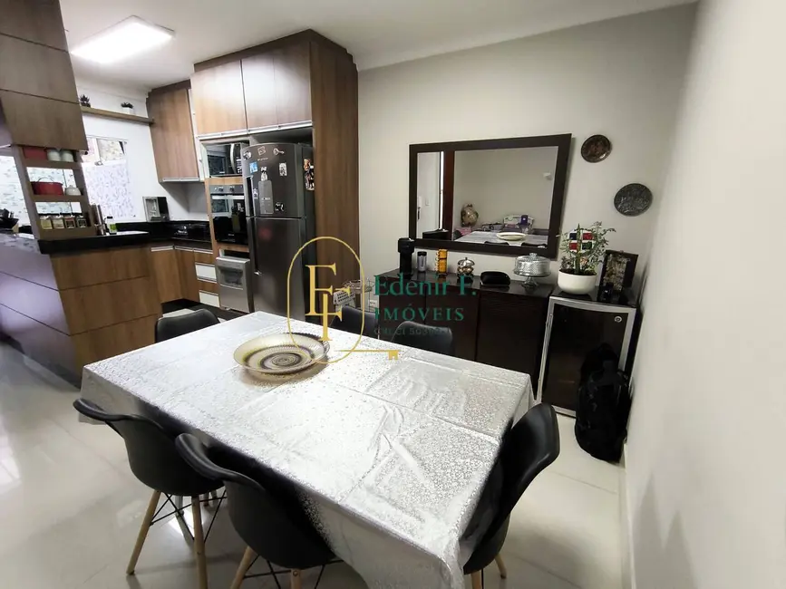 Foto 6 de Casa com 3 quartos à venda, 120m2 em Vila Alpina, São Paulo - SP