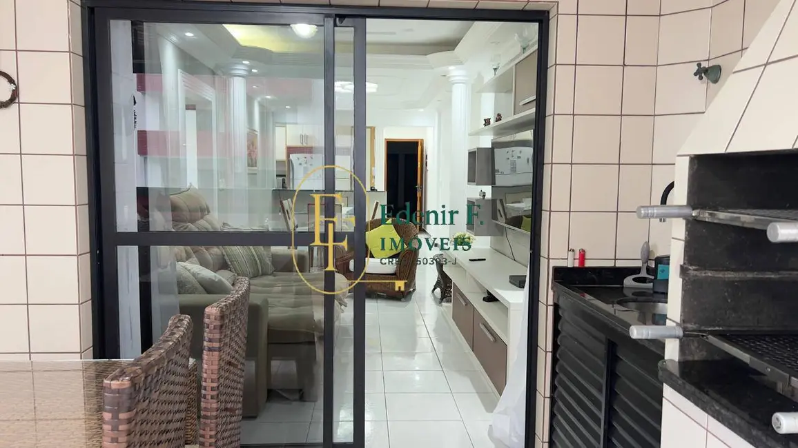 Foto 6 de Apartamento com 3 quartos à venda, 131m2 em Praia Grande - SP