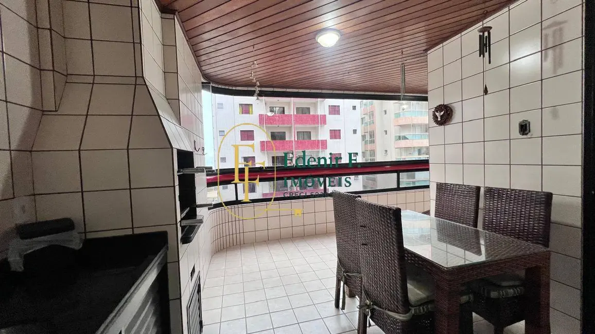Foto 2 de Apartamento com 3 quartos à venda, 131m2 em Praia Grande - SP