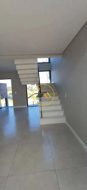 Casa com 3 quartos à venda, 236m2 em Sao Jose Dos Campos - SP - imagem 9 Foto 9 de Casa com 3 quartos à venda, 236m2 em Sao Jose Dos Campos - SP