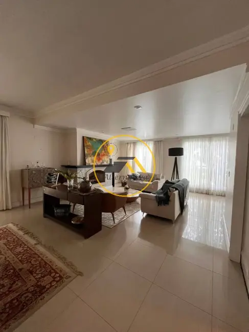 Foto 5 de Sobrado com 7 quartos à venda, 763m2 em Jardim Paraíba, Jacarei - SP