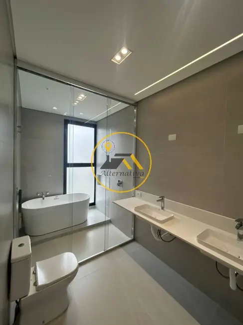 Sobrado com 4 quartos à venda, 390m2 em Sao Jose Dos Campos - SP - imagem 7 Foto 7 de Sobrado com 4 quartos à venda, 390m2 em Sao Jose Dos Campos - SP