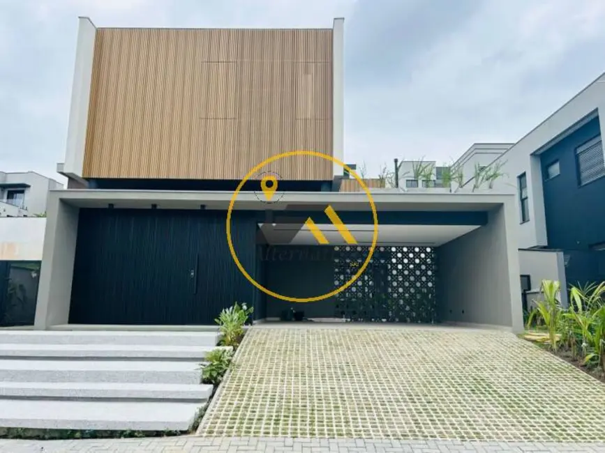 Sobrado com 4 quartos à venda, 390m2 em Sao Jose Dos Campos - SP - imagem 3 Foto 3 de Sobrado com 4 quartos à venda, 390m2 em Sao Jose Dos Campos - SP