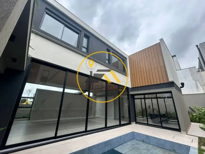 Sobrado com 4 quartos à venda, 390m2 em Sao Jose Dos Campos - SP - imagem 4 Foto 4 de Sobrado com 4 quartos à venda, 390m2 em Sao Jose Dos Campos - SP
