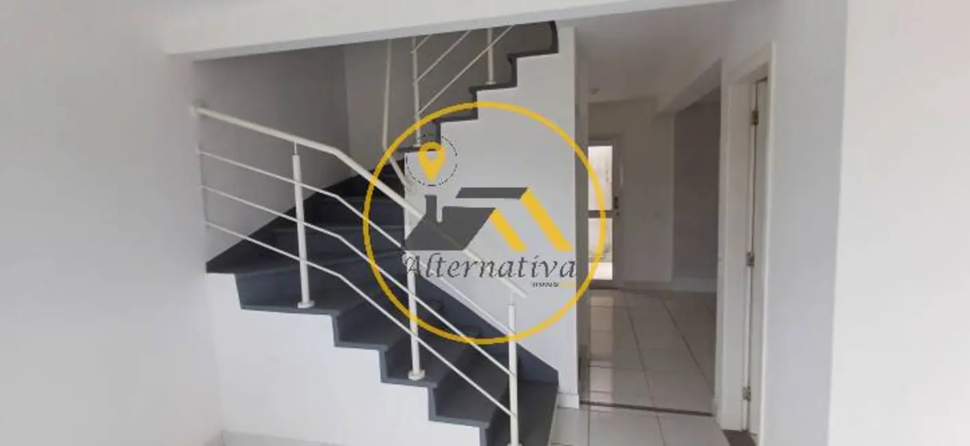 Sobrado com 3 quartos à venda e para alugar, 110m2 em Sao Jose Dos Campos - SP - imagem 4 Foto 4 de Sobrado com 3 quartos à venda e para alugar, 110m2 em Sao Jose Dos Campos - SP