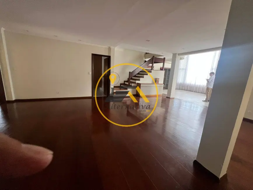 Foto 9 de Sobrado com 4 quartos à venda, 550m2 em Sao Jose Dos Campos - SP